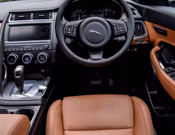 Panel frontal Jaguar E-Pace D180 AWD SE [UK-spec] '2018–20
