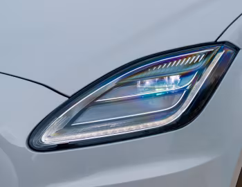 Jaguar E-Pace P300 AWD R-Dynamic [Worldwide] '2017–20