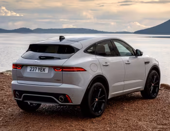 Jaguar E-Pace P300 AWD R-Dynamic [Worldwide] '2017–20