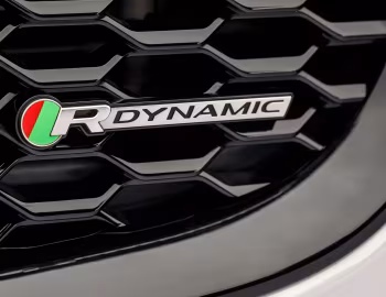 Jaguar E-Pace P300 AWD R-Dynamic [Worldwide] '2017–20