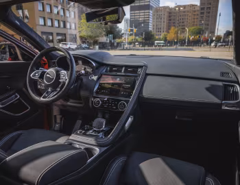 Interior 2021–24 Jaguar E-Pace P300 Sport [North America] '2021–24