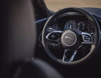 Interior 2021–24 Jaguar E-Pace P300 Sport [North America] '2021–24