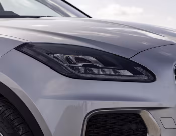 Jaguar E-Pace R-Dynamic P300e AWD [UK-spec] '2020–24