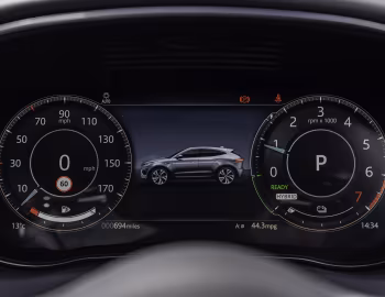 Torpedo Jaguar E-Pace R-Dynamic P300e AWD [UK-spec] '2020–24