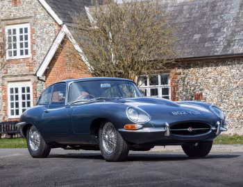 Jaguar E-Type 3.8-Litre Fixed Head Coupe [UK-spec] (XK-E) '1962–09.1964