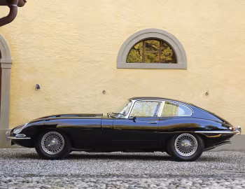 1963–64 Jaguar E-Type 3.8-Litre Fixed Head Coupe [US-spec] (XK-E) '1962–09.1964