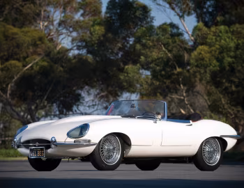 1963–64 Jaguar E-Type 3.8-Litre Open Two Seater [US-spec] (XK-E) '1962–09.1964