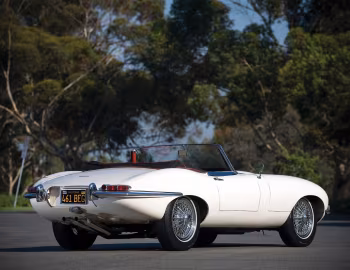 1963–64 Jaguar E-Type 3.8-Litre Open Two Seater [US-spec] (XK-E) '1962–09.1964