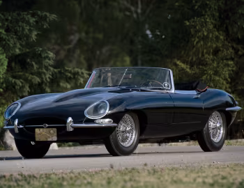 1963–64 Jaguar E-Type 3.8-Litre Open Two Seater [US-spec] (XK-E) '1962–09.1964