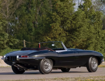 1963–64 Jaguar E-Type 3.8-Litre Open Two Seater [US-spec] (XK-E) '1962–09.1964