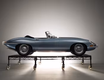 Jaguar E-Type 3.8-Litre Open Two Seater [UK-spec] (XK-E) '02.1962–09.1964