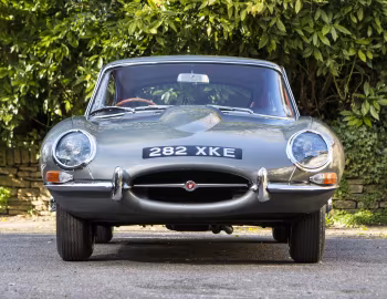 Jaguar E-Type 4.2-Litre Fixed Head Coupe [UK-spec] (XK-E) '10.1964–07.1967