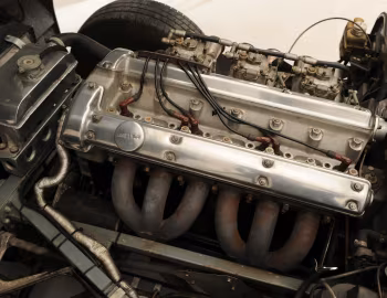 Bajo el capó Jaguar E-Type Lightweight Roadster (Series I) '1964