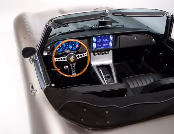 Panel frontal Jaguar E-Type Zero '08.2018