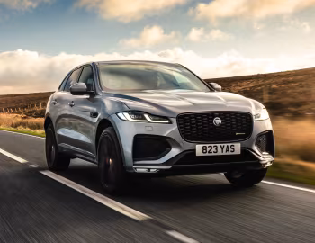 Jaguar F-Pace R-Dynamic Black Pack [Worldwide] '2020–pr.