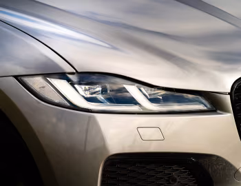Jaguar F-Pace R-Dynamic Black Pack [Worldwide] '2020–pr.