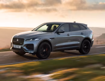 Jaguar F-Pace R-Dynamic Black Pack [Worldwide] '2020–pr.