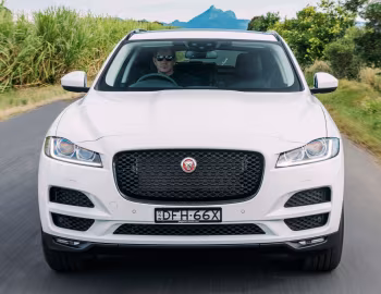 Jaguar F-Pace 20d AWD Prestige [Australia] '2016–20