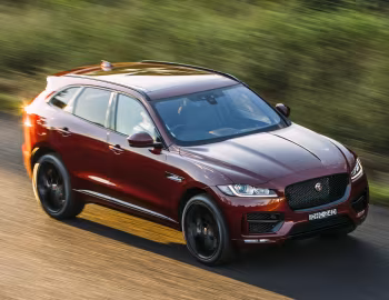Jaguar F-Pace 20d AWD R-Sport [Australia] '2016–20