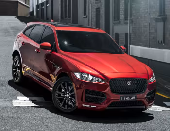 Jaguar F-Pace 20d AWD R-Sport [Australia] '2016–20
