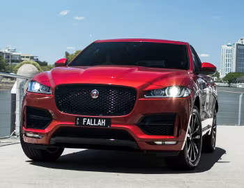 Jaguar F-Pace 20d AWD R-Sport [Australia] '2016–20