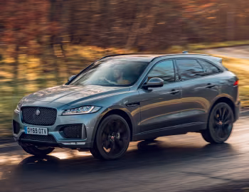 Jaguar F-Pace "Chequered Flag" [UK-spec] '2019–20
