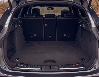 Ambos Jaguar F-Pace "Chequered Flag" [UK-spec] '2019–20