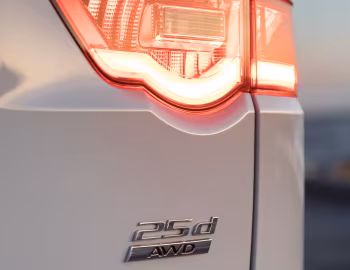 Jaguar F-Pace 25d AWD "Chequered Flag" [South Africa] '2020–21