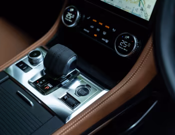 Interior Jaguar F-Pace D200 SE R-Dynamic [Japan] '2021–pr.