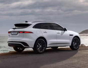 Jaguar F-Pace D300 R-Dynamic Black Pack [South Africa] '2021–pr.