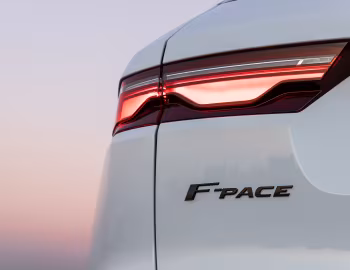 Jaguar F-Pace D300 R-Dynamic Black Pack [South Africa] '2021–pr.