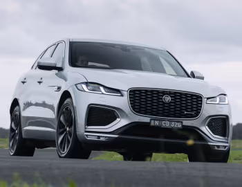 Jaguar F-Pace P250 R-Dynamic Black Pack [Australia] '2021–pr.