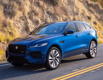 2021–pr. Jaguar F-Pace P400 AWD R-Dynamic [North America] '2021–pr.