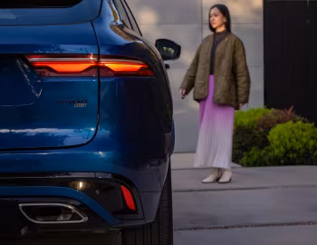 2021–pr. Jaguar F-Pace P400 AWD R-Dynamic [North America] '2021–pr.