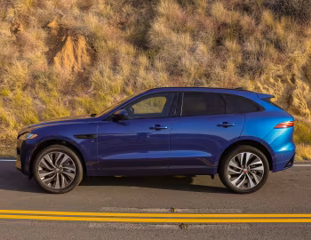 2021–pr. Jaguar F-Pace P400 AWD R-Dynamic [North America] '2021–pr.