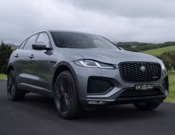 Jaguar F-Pace P400 SE R-Dynamic [Australia] '2021–pr.