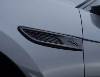 Jaguar F-Pace P400 SE R-Dynamic [Australia] '2021–pr.