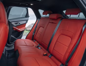 Interior Jaguar F-Pace P400 SE R-Dynamic [Australia] '2021–pr.