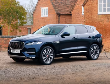 Jaguar F-Pace P400e AWD [Worldwide] '2020–pr.