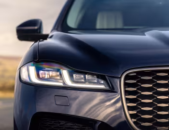 Jaguar F-Pace P400e AWD [Worldwide] '2020–pr.