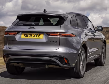 Jaguar F-Pace P400e R-Dynamic AWD [UK-spec] '2020–pr.