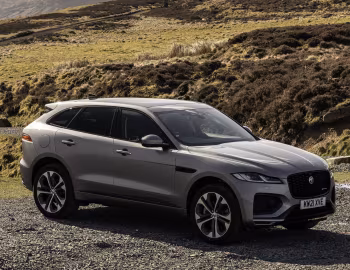 Jaguar F-Pace P400e R-Dynamic AWD [UK-spec] '2020–pr.