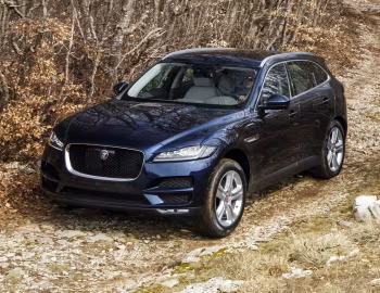Jaguar F-Pace 30d AWD Portfolio [Worldwide] '2016–20