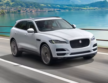Jaguar F-Pace 20d AWD Portfolio [UK-spec] '2016–20