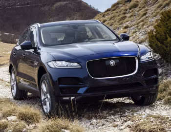 Jaguar F-Pace 30d AWD Portfolio [Worldwide] '2016–20