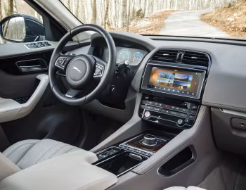 Interior Jaguar F-Pace 30d AWD Portfolio [Worldwide] '2016–20