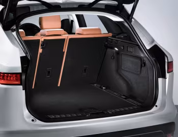 Ambos Jaguar F-Pace 20d AWD Portfolio [UK-spec] '2016–20
