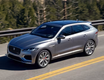 Jaguar F-Pace R-Dynamic [Worldwide] '2020–pr.