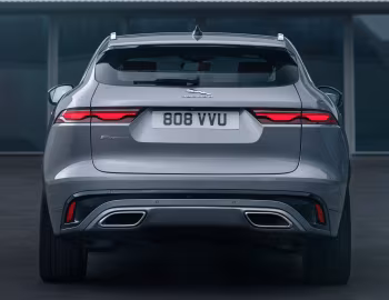 Jaguar F-Pace R-Dynamic [Worldwide] '2020–pr.