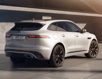 Jaguar F-Pace R-Dynamic Black Pack [Worldwide] '2020–pr.